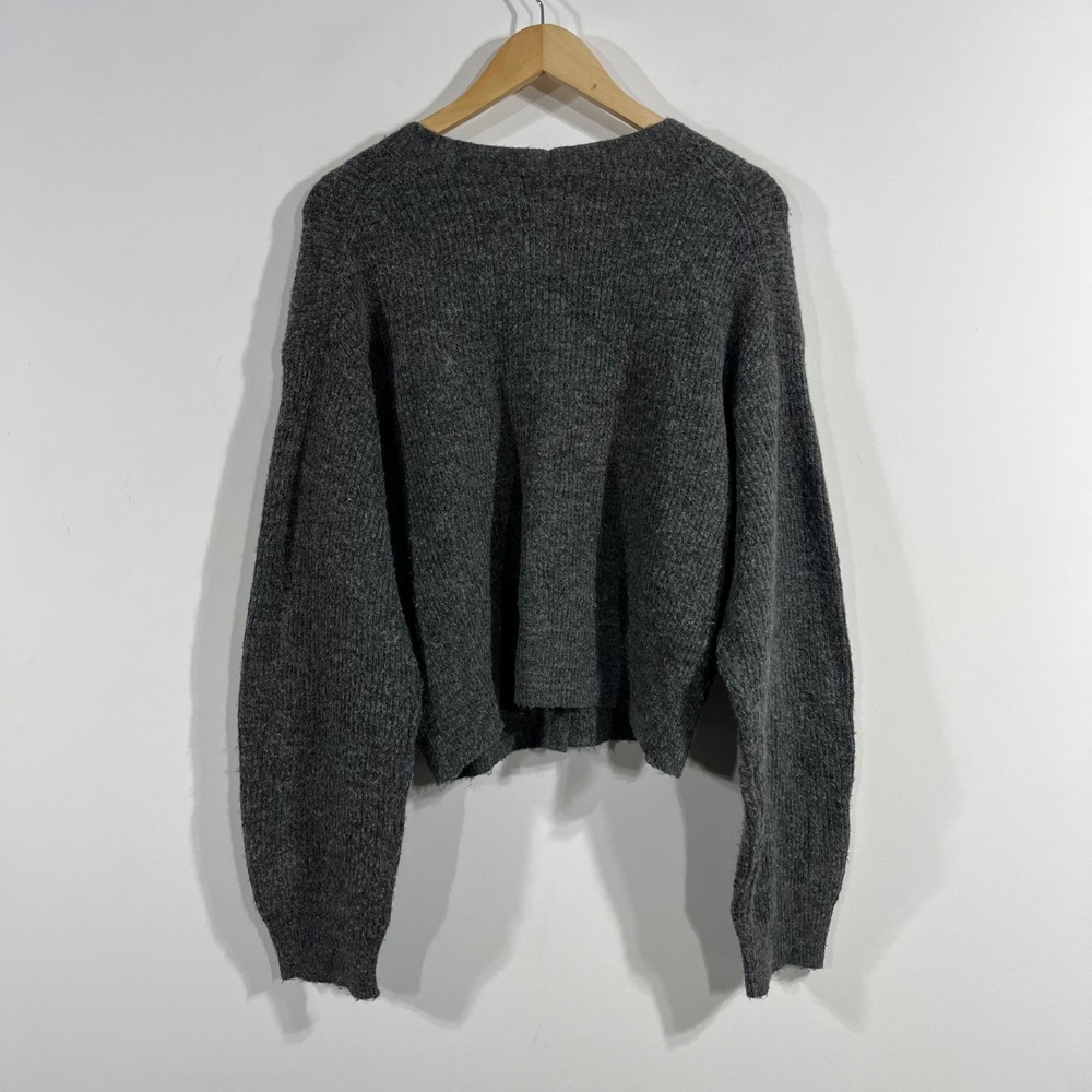 HM Parisian Coquette Quiet Luxury Wool Blend Cropped Cardigan Sweater Medium - Picture 4 of 10
